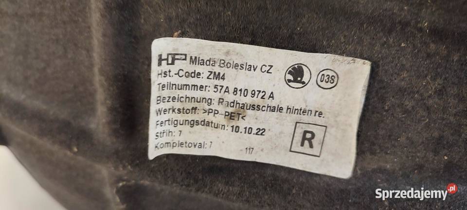 SKODA KAROQ NADKOLE PRAWY TYŁ 57A810972A osobowe