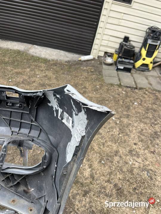 Zderzak vanosy silnika BMW 528i N20 Tołcze