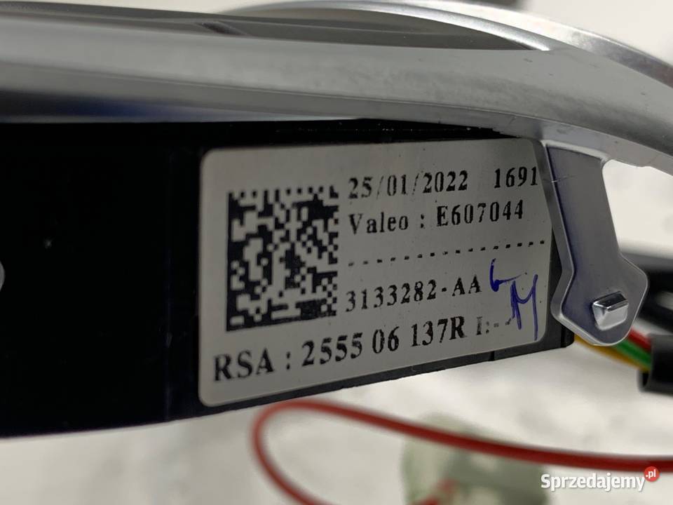 PRZEŁĄCZNIKI KIEROWNICY DACIA DUSTER 255506137R podkarpackie