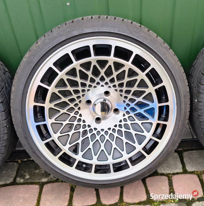 Koła Japan Racing JR14 4x100 R17 85 cala ET15 Tuszyn