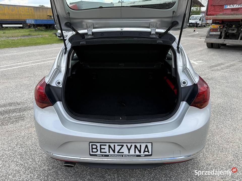 Opel Astra 14 BENZYNA Klimatronik Tempomat Nowy przyciemniane szyby