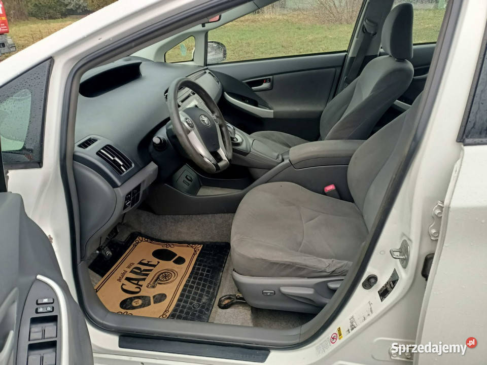 Toyota Prius Toyota Prius 18 Hybrid 10r Automat Tarnów