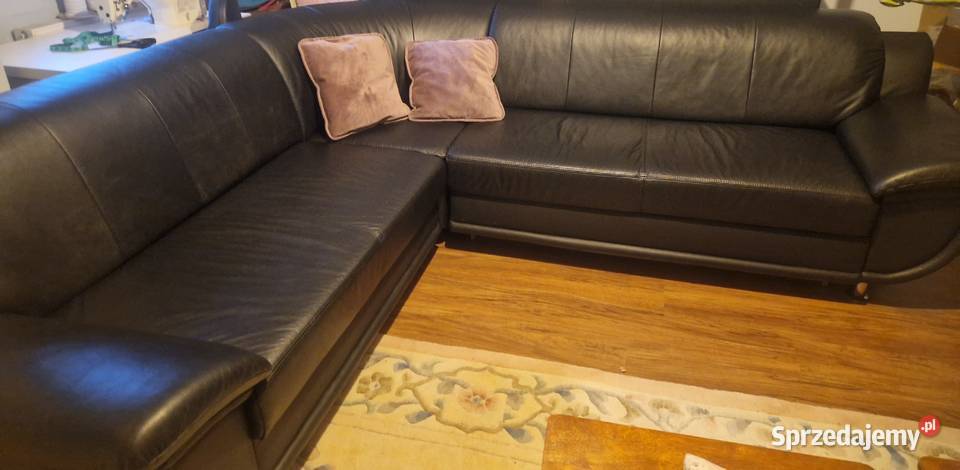 Narożnik ze skóry z funkcją spania Meble Bielawa sprzedam