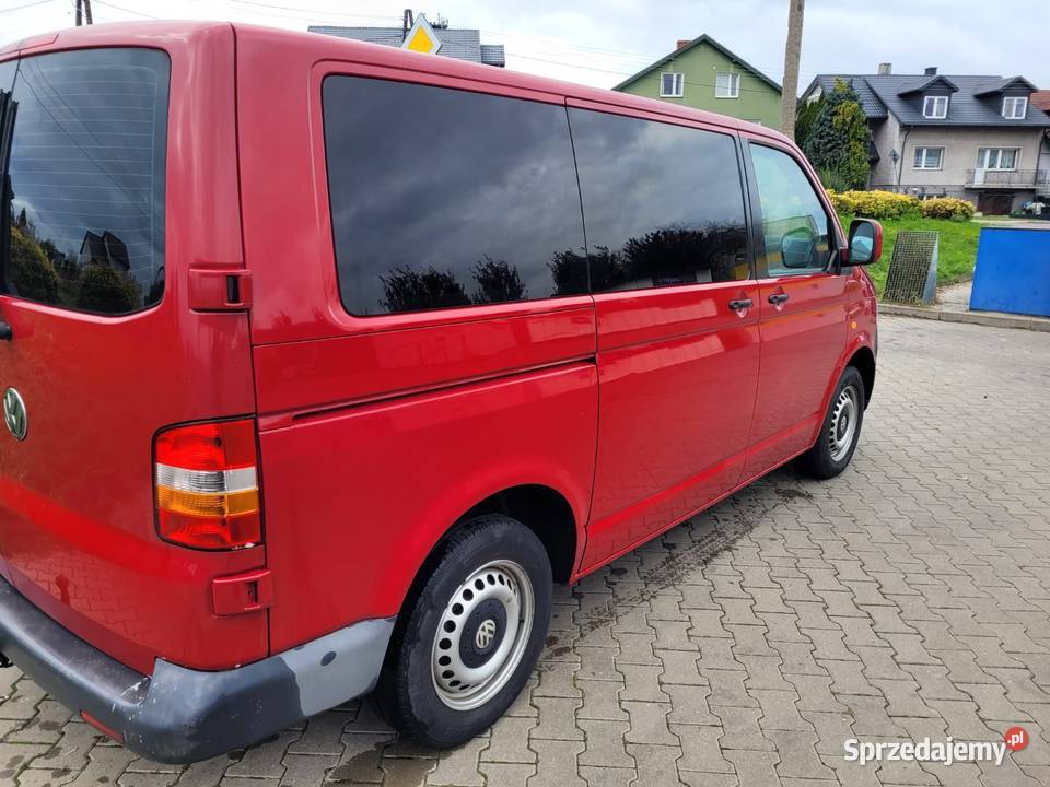 VW Transporter T5 2006r 19tdi 9osobowy klima 1900cm3 Transporter Lipno