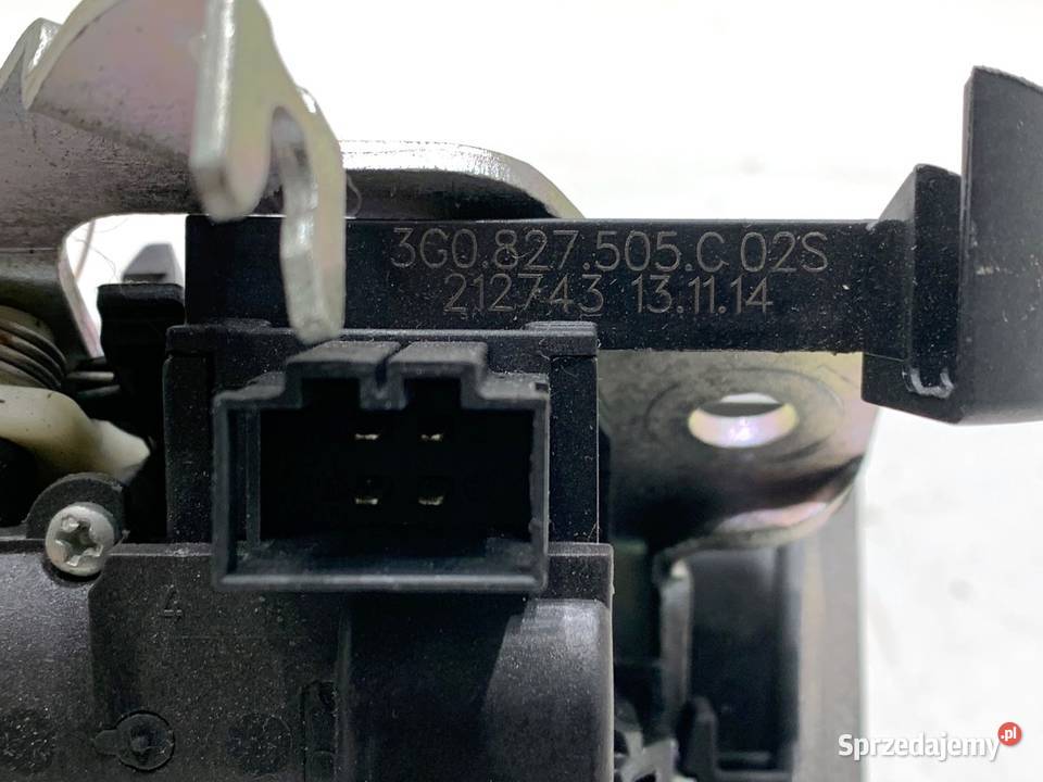 ZAMEK KLAPY TYŁ VW PASSAT B8 Kombi 3G0827505C