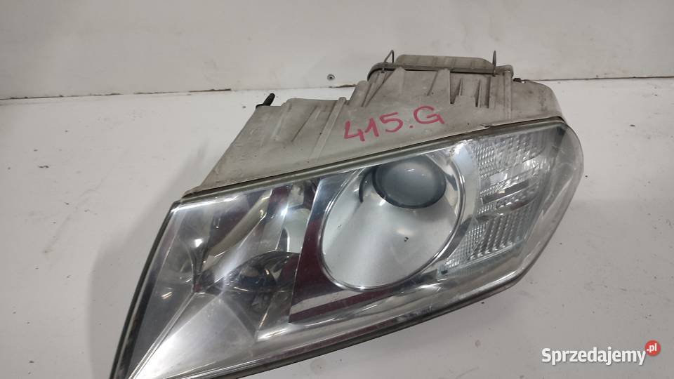 REFLEKTOR XSENON LAMPA LEWA SKODA OCTAVIA II Włoszczowa