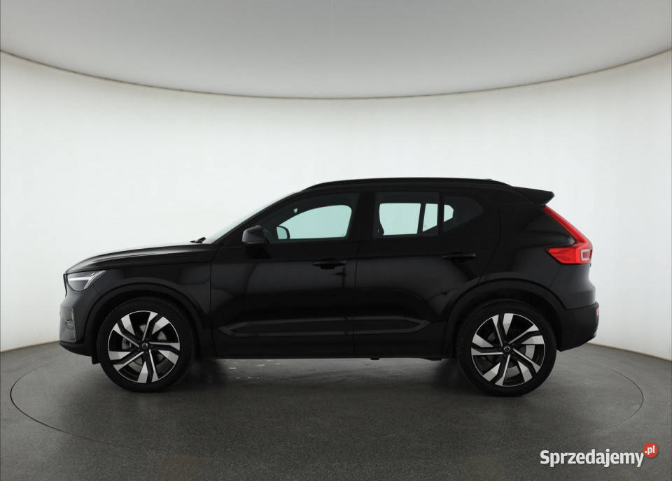 Volvo XC40 B4 Piaseczno