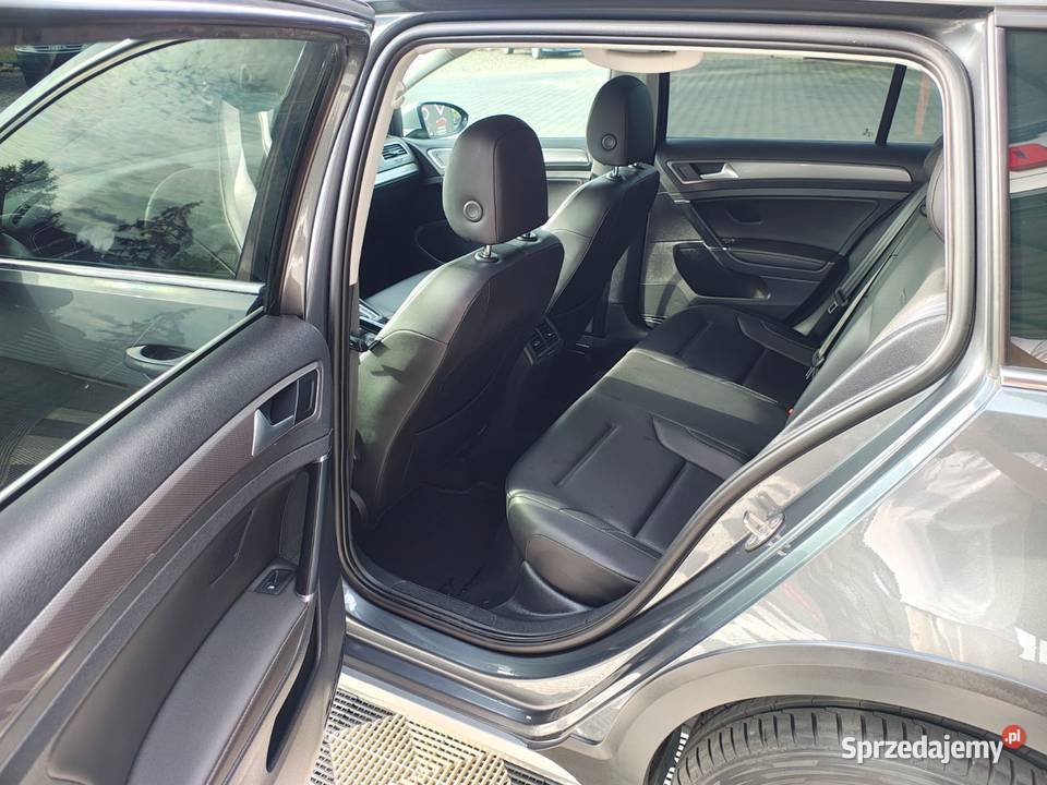 VOLKSWAGEN GOLF ALLTRACK Automat 18Benzyna