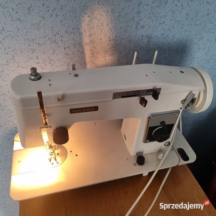 Pudełko Przybornik Maszyna do Szycia Łucznik śląskie Sosnowiec