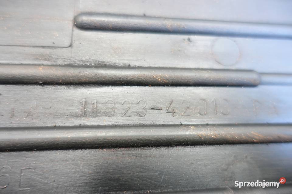 Toyota Supra III 30 i OBUDOWA ROZRZĄDU osłona Rudka