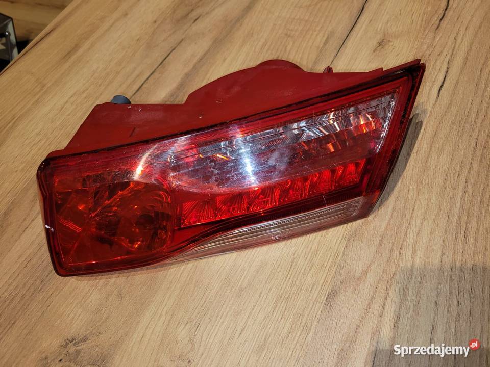 Lampa led Laguna Coupe Prawy tył Rok produkcji 2009 mazowieckie Warszawa sprzedam