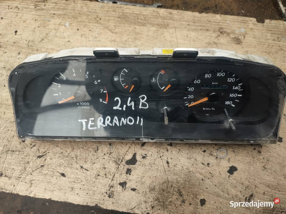 FORD MAVERICK I TERRANO II 24 licznik zegary