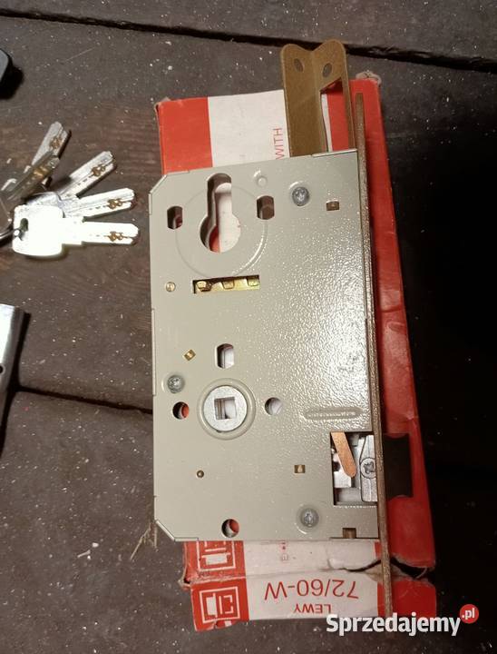 Wkładki drzwiowe zamek podklamkowy jania