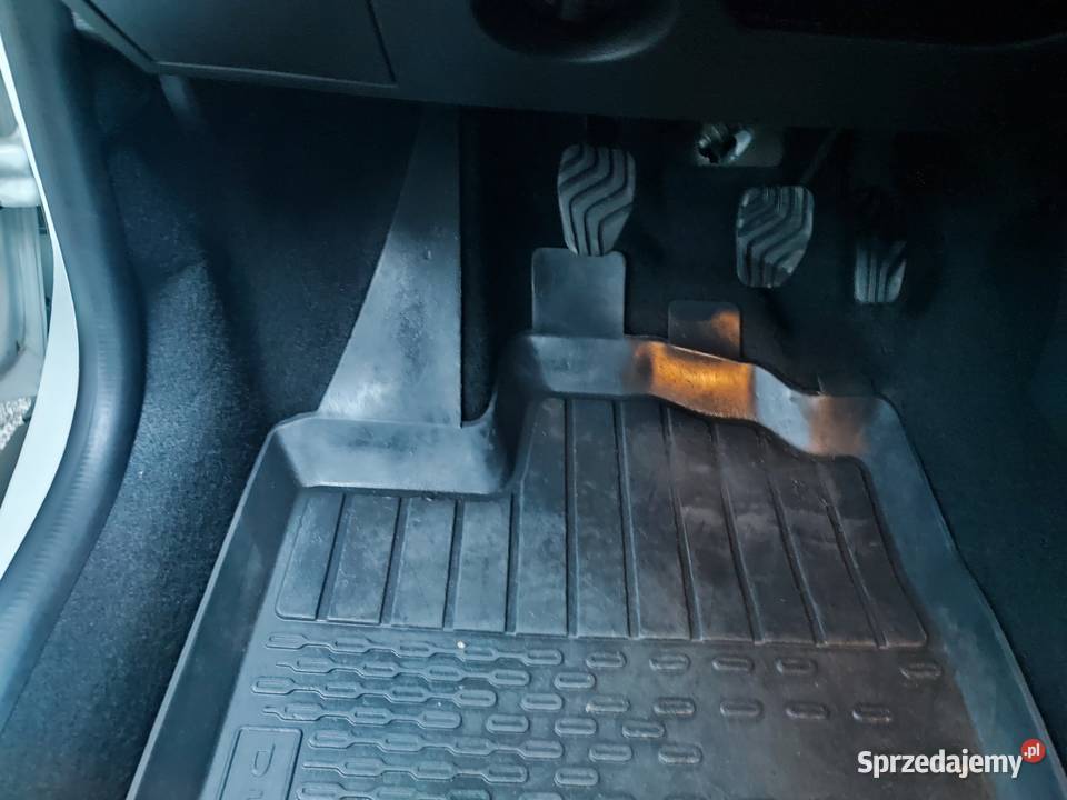 DACIA DUSTER SILNIK 1598 I WŁAŚCICIEL ESP Leszno sprzedam