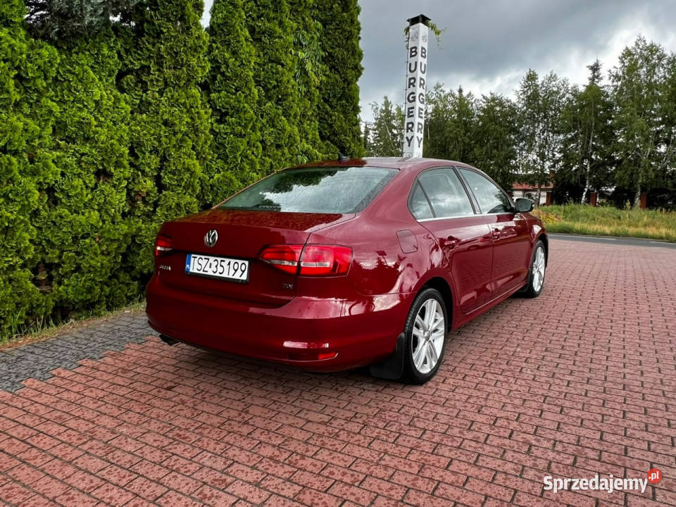 Volkswagen Jetta 20 TDI Szklany dachSkóraKamera Baranowo