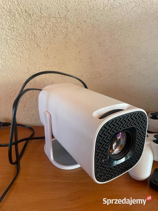 Projektor multimedialny