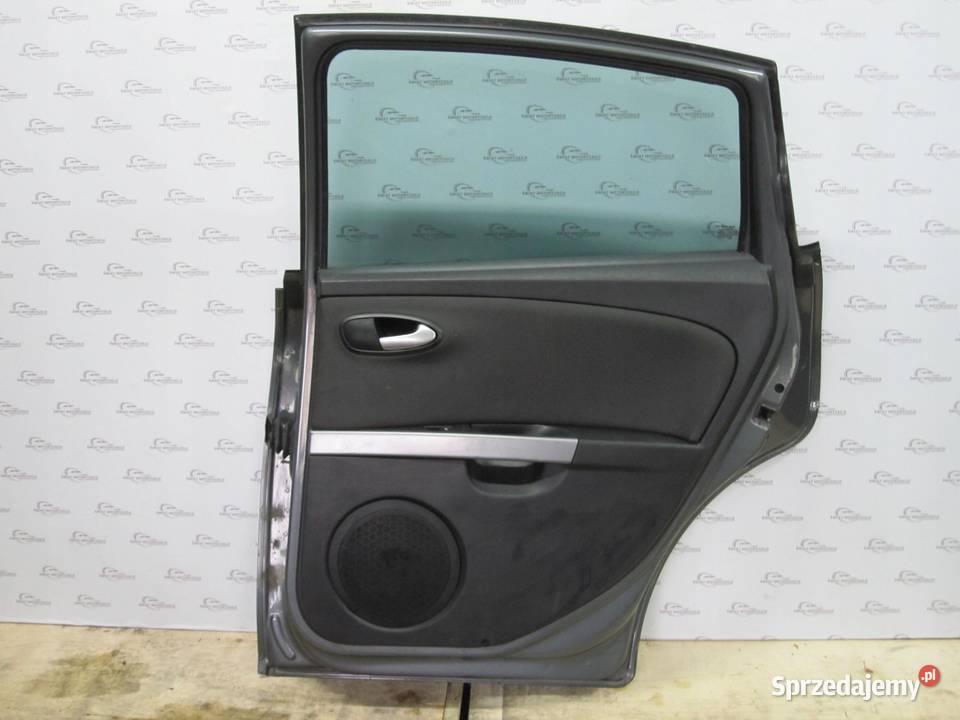 SEAT LEON II LIFT 12r drzwi prawe tył kompletne Drzwi