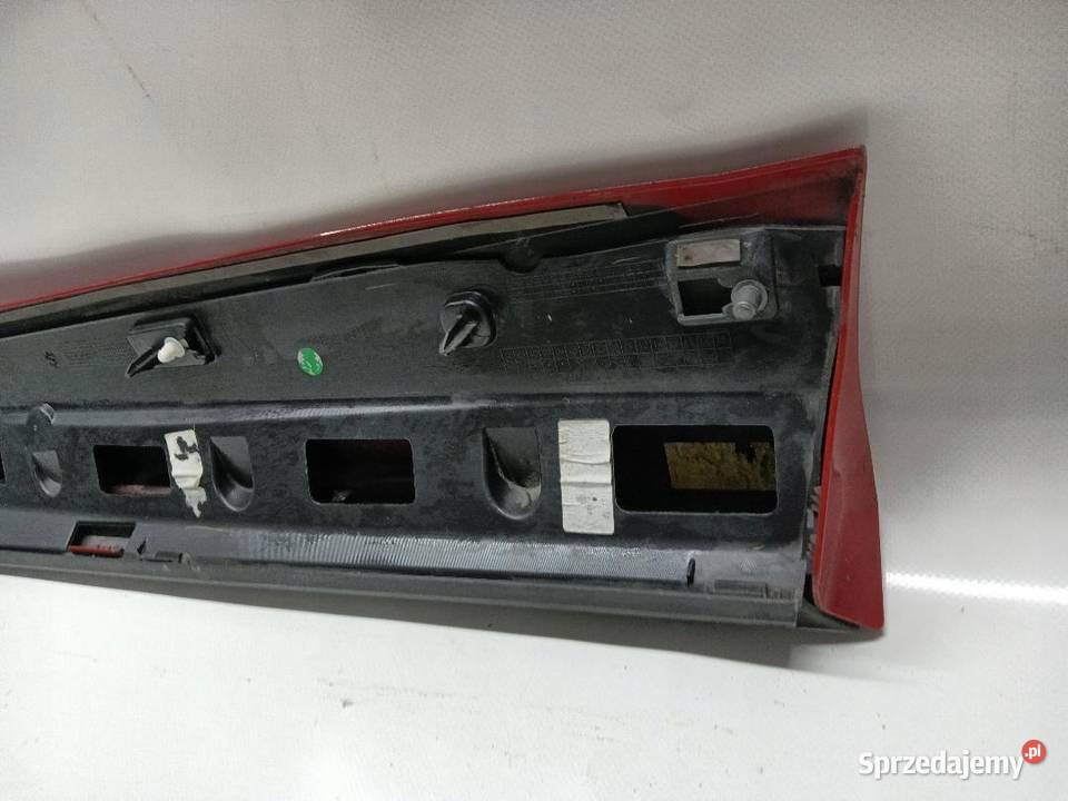 LISTWA DRZWI TYŁ TYLNA PRAWA AUDI Q3 83A853970