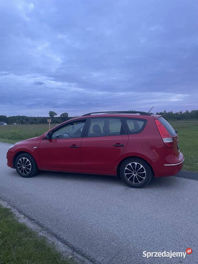 Hyundi i30 16 d 2010 klima Busko-Zdrój