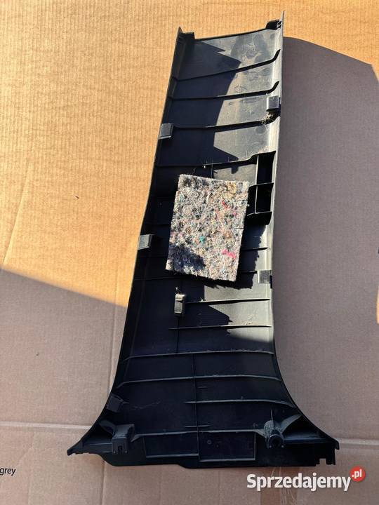 Osłona słupka środkowego lewego TOYOTA YARIS III