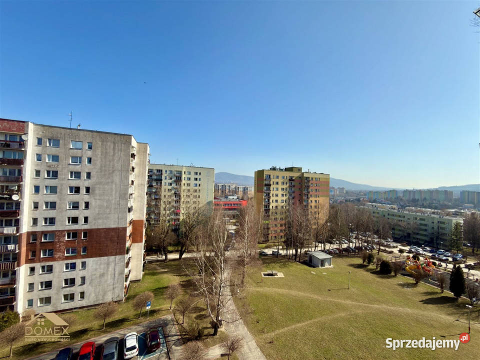 sprzedaży mieszkania BielskoBiała 44m2 2 pokoje Rok budowy 1970 Bielsko-Biała sprzedam