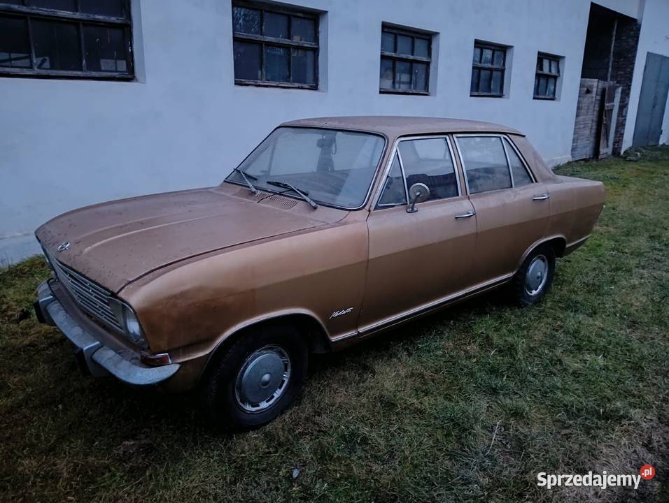 Opel kadett B 11 OHV 12 OHV części maska błotnik Silniki krokowe Wiązów sprzedam