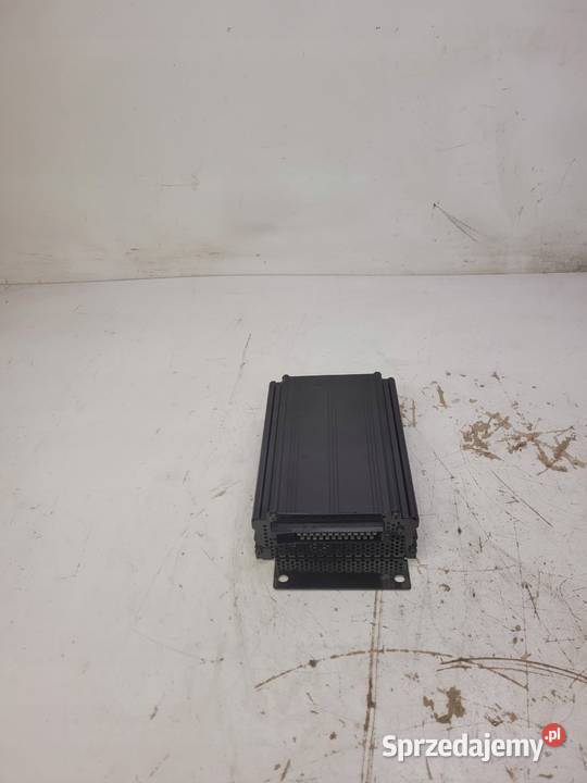 WZMACNIACZ BOSE AUDI A4 B6 CABRIO 8H0035223A osobowe śląskie