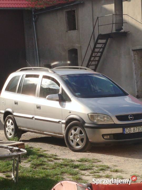 Opel Zafira stan Ujazd Górny