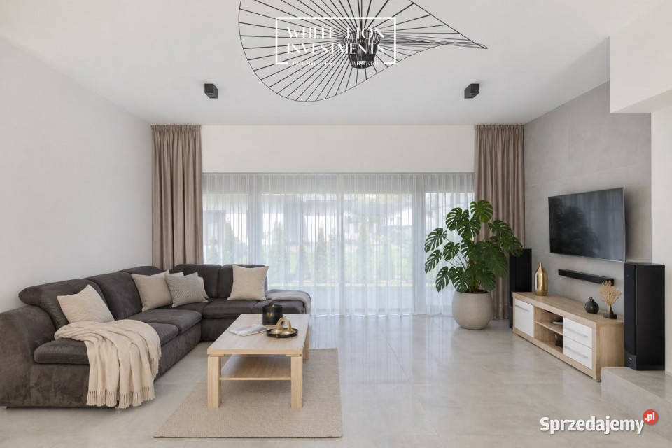 sprzedaży domu wolnostojącego 24452m2 Konstancin-Jeziorna