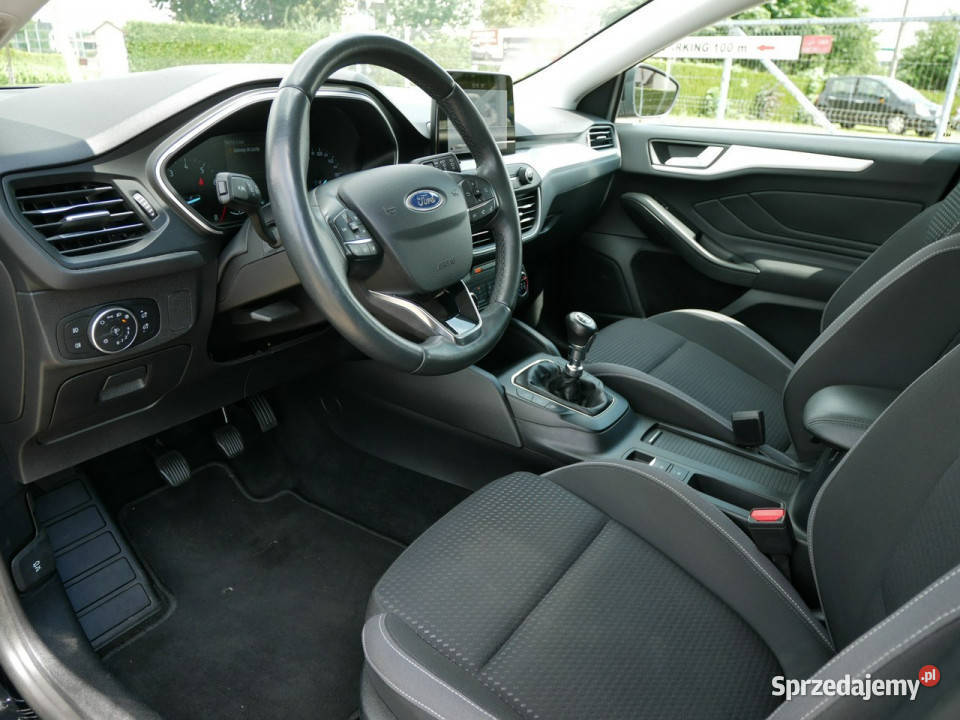 Ford Focus 10 EBoost 100 Kombi Navi Pakiet