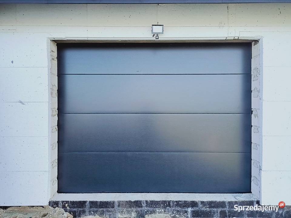 Drzwi Garażowe Brama Segmentowa Na Wymiar Kolor 2120cm Warszawa