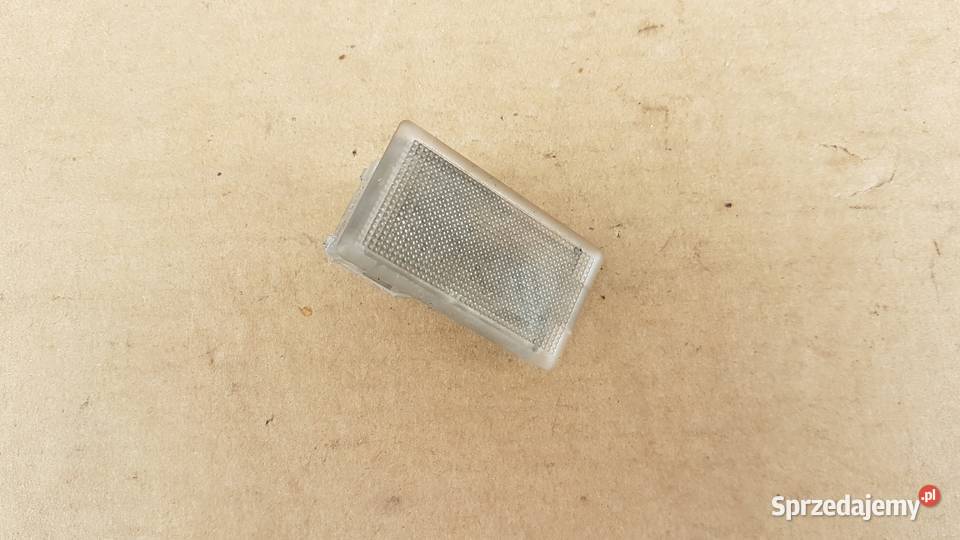 VW GOLF III 3 LAMPKA OŚWIETLENIA 1H0947113 świętokrzyskie Skarżysko-Kamienna sprzedam