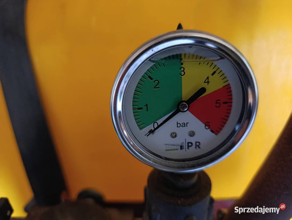 Opryskiwacz 400l Belka 12m sprzedam