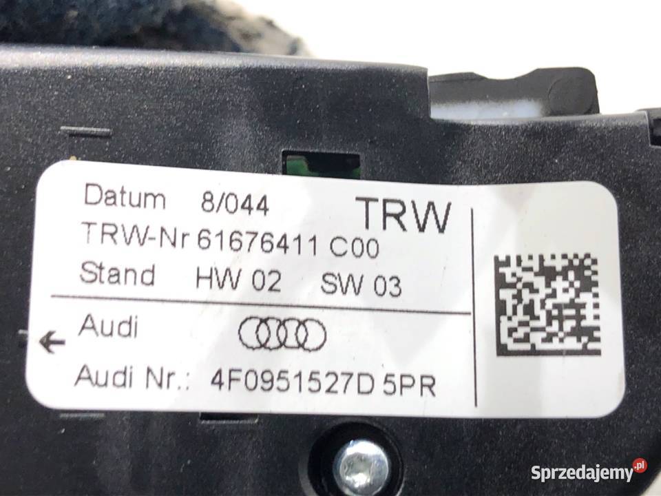PRZEŁĄCZNIKI KIEROWNICY AUDI A6 C6 4F0951527D