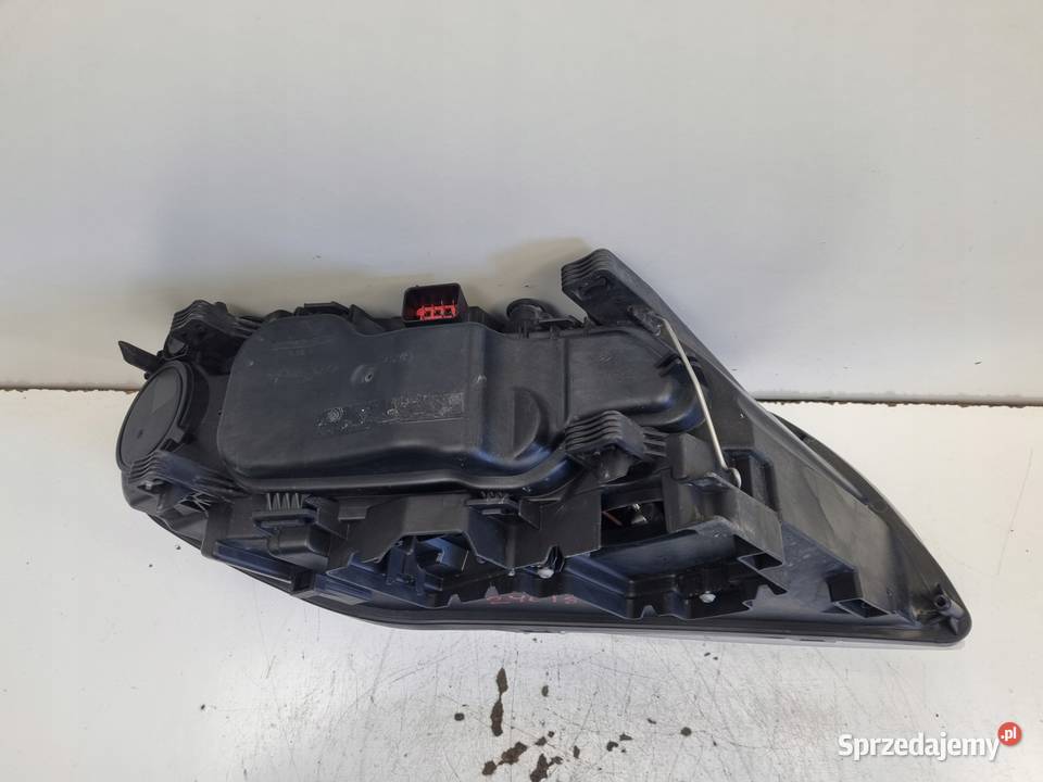 LAMPA LEWA Volvo S80 II V70 III XC70 PRZEDNIA osobowe