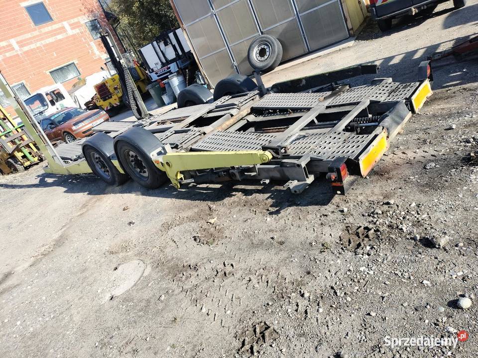 Przyczepa dwuosiowa cała w ocynku Rok produkcji 2008 Iwkowa