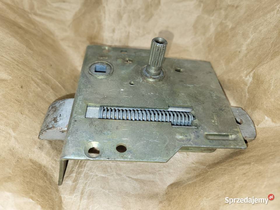 IFA F8 Framo Nowy zamek drzwi prawych DDR osobowe Piaseczno