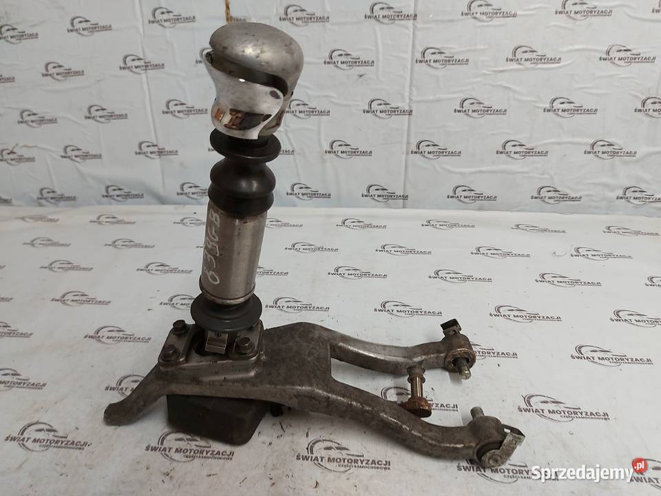 Lexus IS220 22 DCAT 2AD 177 156 lewarek biegów Kielce sprzedam