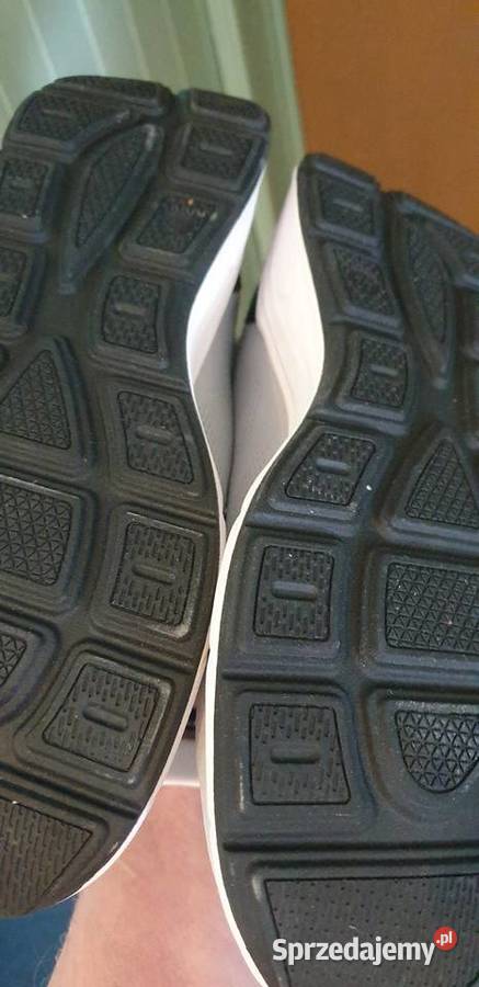 Buty sportowe rozmiar 42 Nowe Rydułtowy