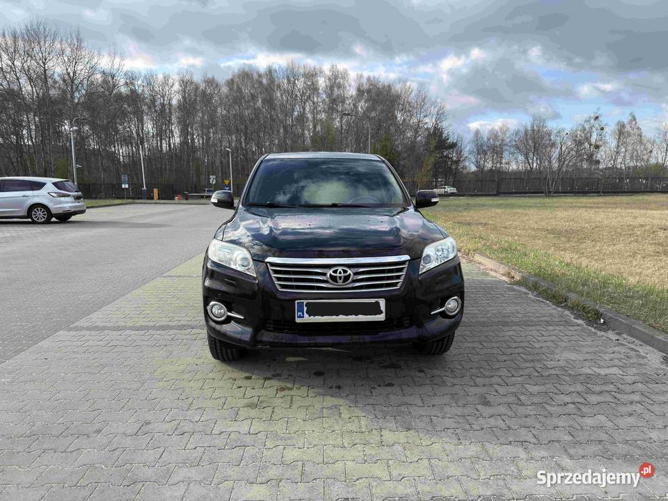 Toyota RAV4 20 Benzyna 4X4 2011 r Salon Polska RAV4 Ostrołęka sprzedam