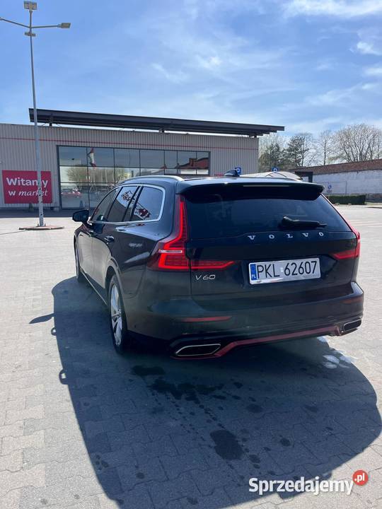 Volvo V60 D3 Momentum Pro 20D 150 Koło