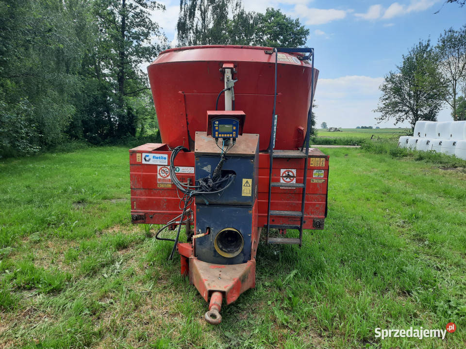 Wóz paszowy ZAGO Antares DV16 16 m3 Cegielnia Lewicka