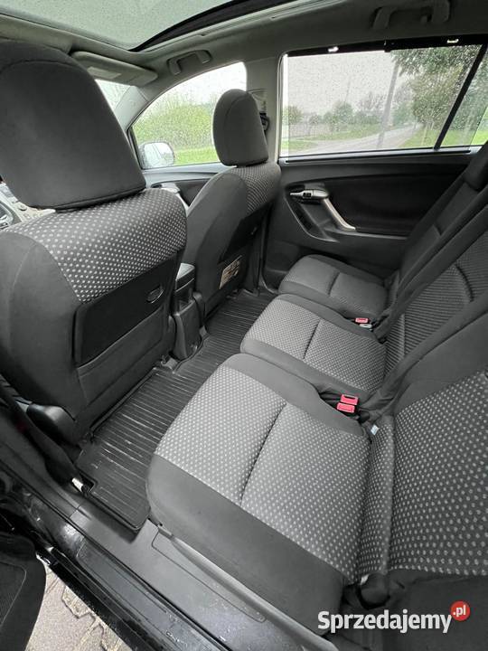 Toyota Verso 18 BenzLpg 7 osobowy hak kamera Zduńska Wola sprzedam