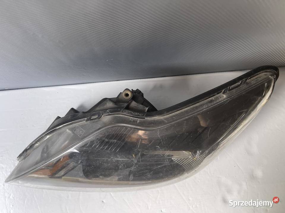 FORD FOCUS 2 LIFT LEWA LAMPA PRZÓD CZARNA Ostroróg
