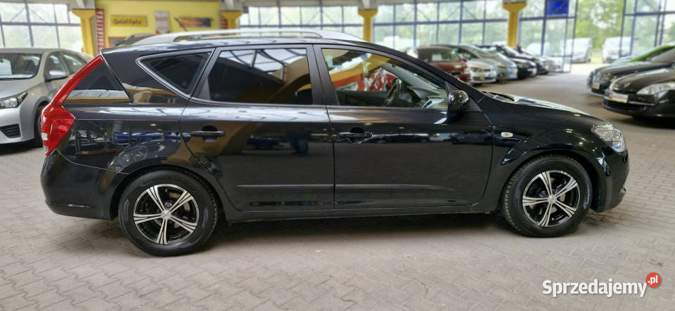 Kia Ceed OPIS W podanej roczna gwarancja I Rok produkcji 2012
