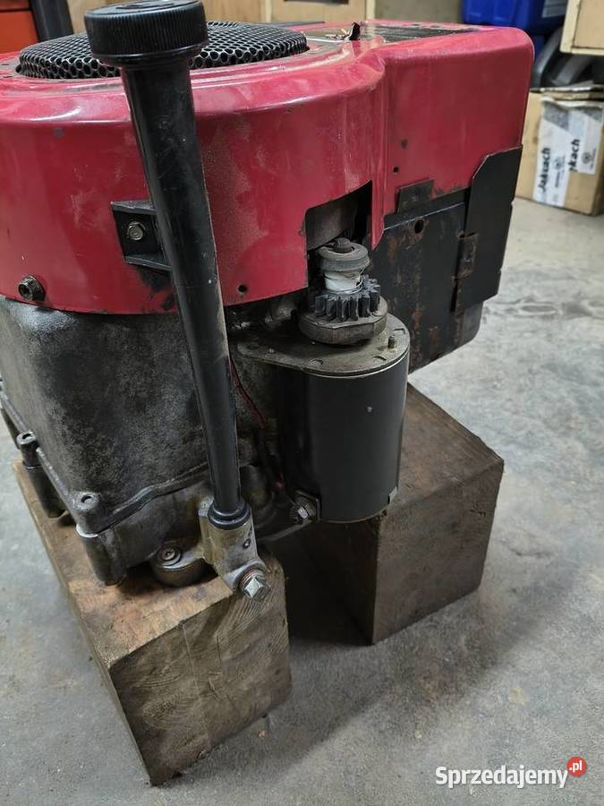 Silnik traktorka Briggs Stratton 125Hp