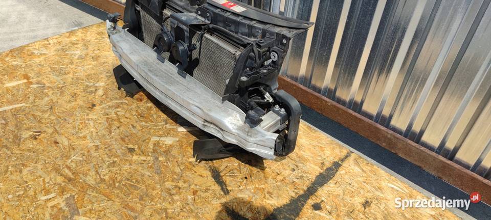 PAS PRZEDNI KOMPLETNY AUDI A6 C6 LIFT 24 28 32 Części samochodowe śląskie Przystajń
