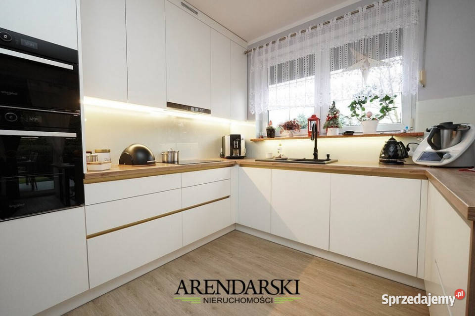 PRZYTULNY DOM HALA NOWINY WIELKIE