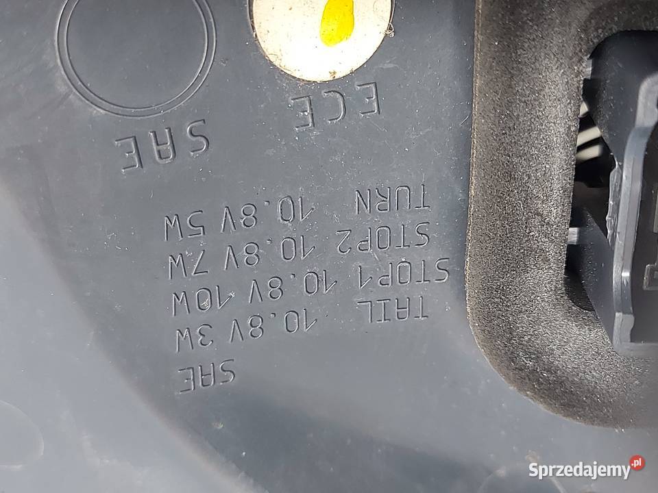 BMW 6 GRAN COUPE 604D F06 30 D 12r lampa prawa Kielce