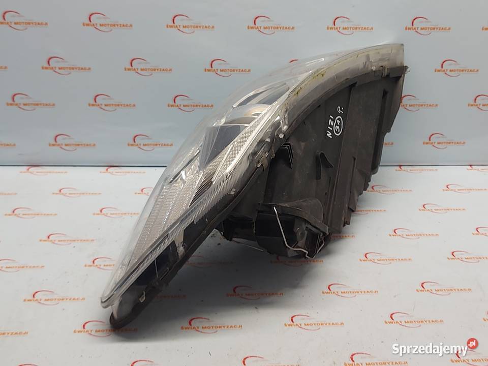 VOLVO C30 12r lampa prawa przód 31299821 ANGLIK świętokrzyskie Kielce